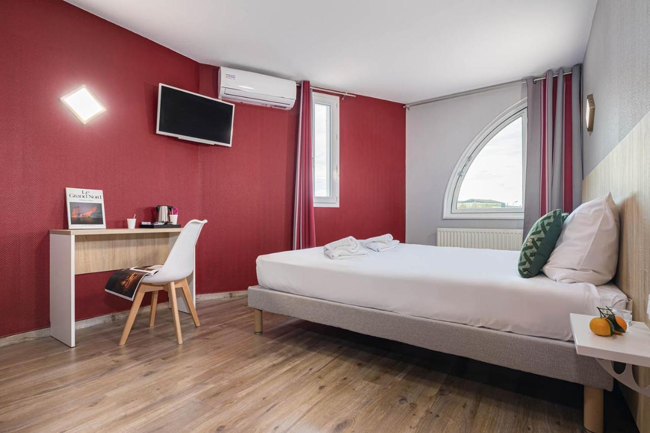 Logis Hotel Restaurant L'Abri Blavozy Eksteriør billede